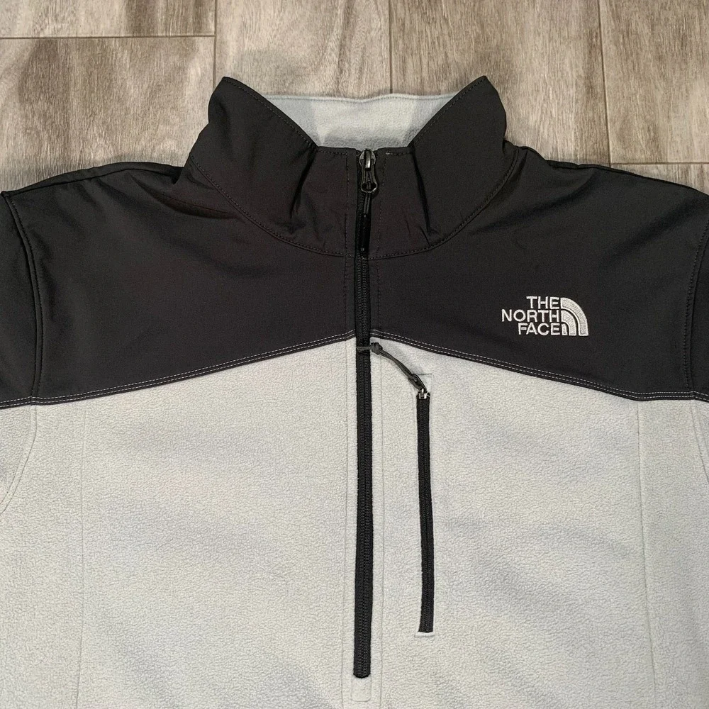 The North Face Pullover Mens Large White Black Color block 1/4 Zip Windbreaker